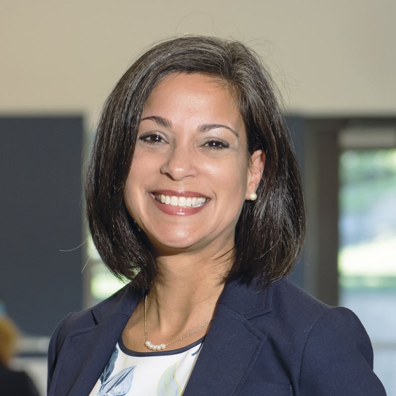 Headshot of Nadja Lopez