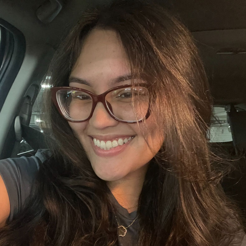 Portrait Photo of Carolina Jaldin